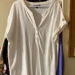 Elegant White 1/2 Button-Down Blouse